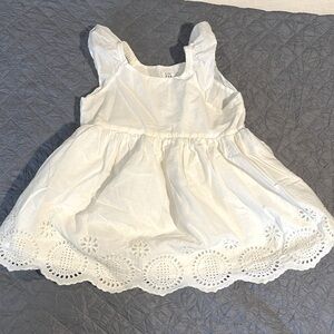Baby gap dress 2